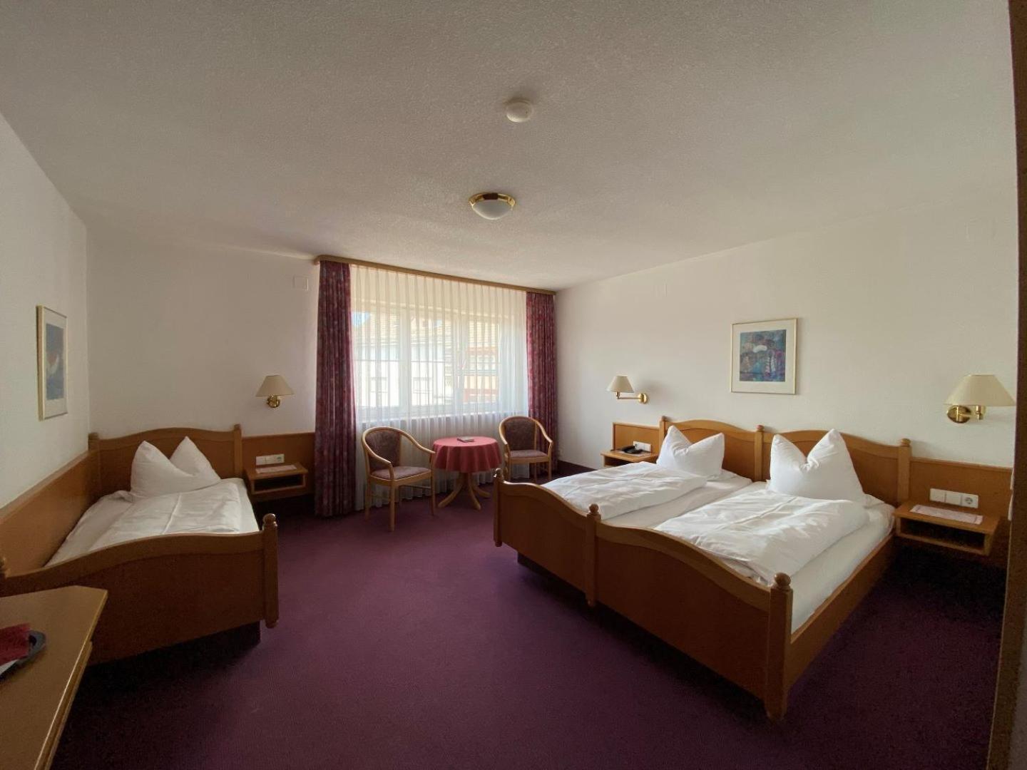 Hotel-Restaurant Zum Loewen Jestetten Dış mekan fotoğraf