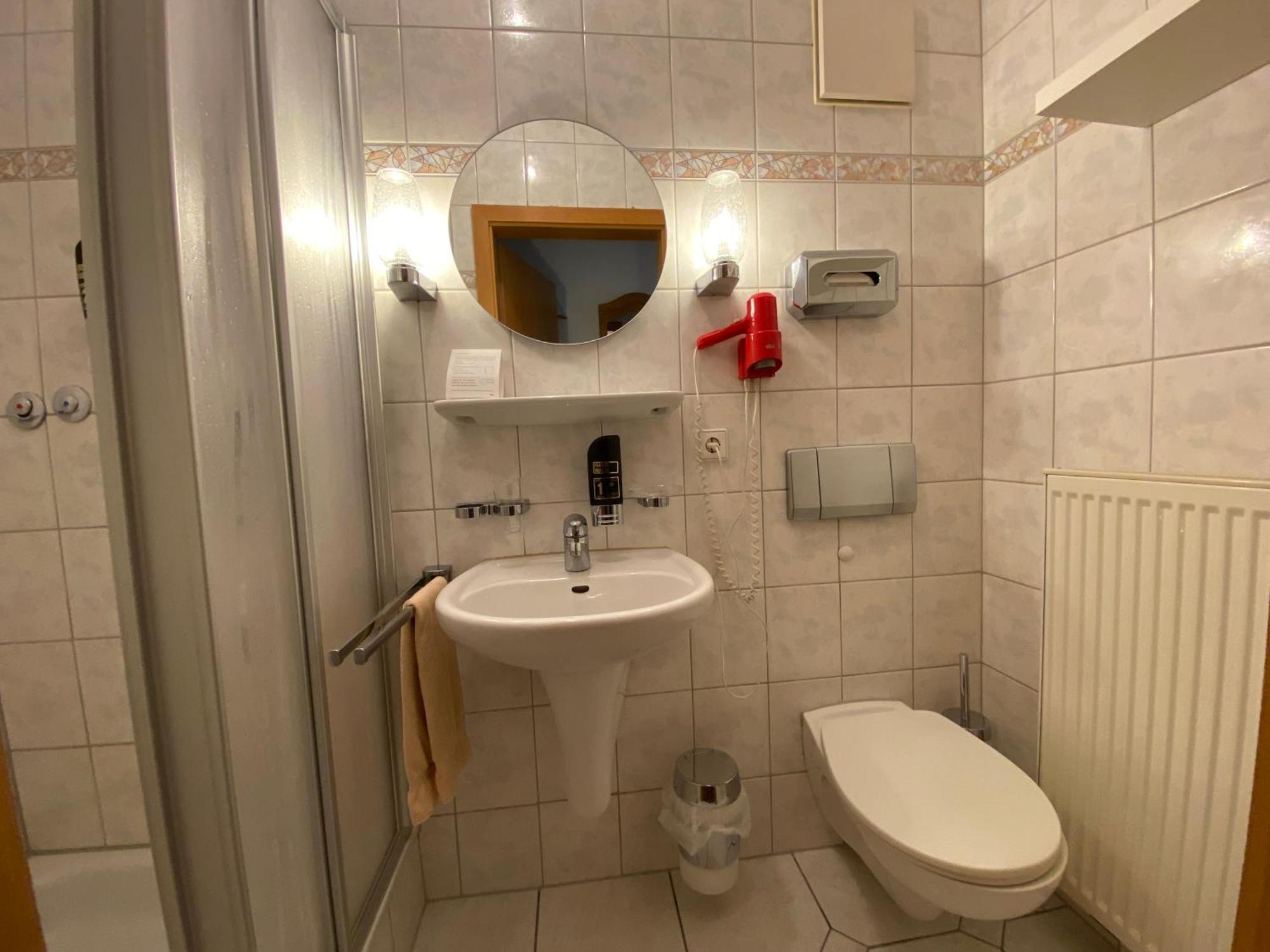 Hotel-Restaurant Zum Loewen Jestetten Dış mekan fotoğraf