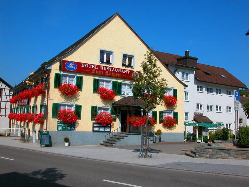 Hotel-Restaurant Zum Loewen Jestetten Dış mekan fotoğraf